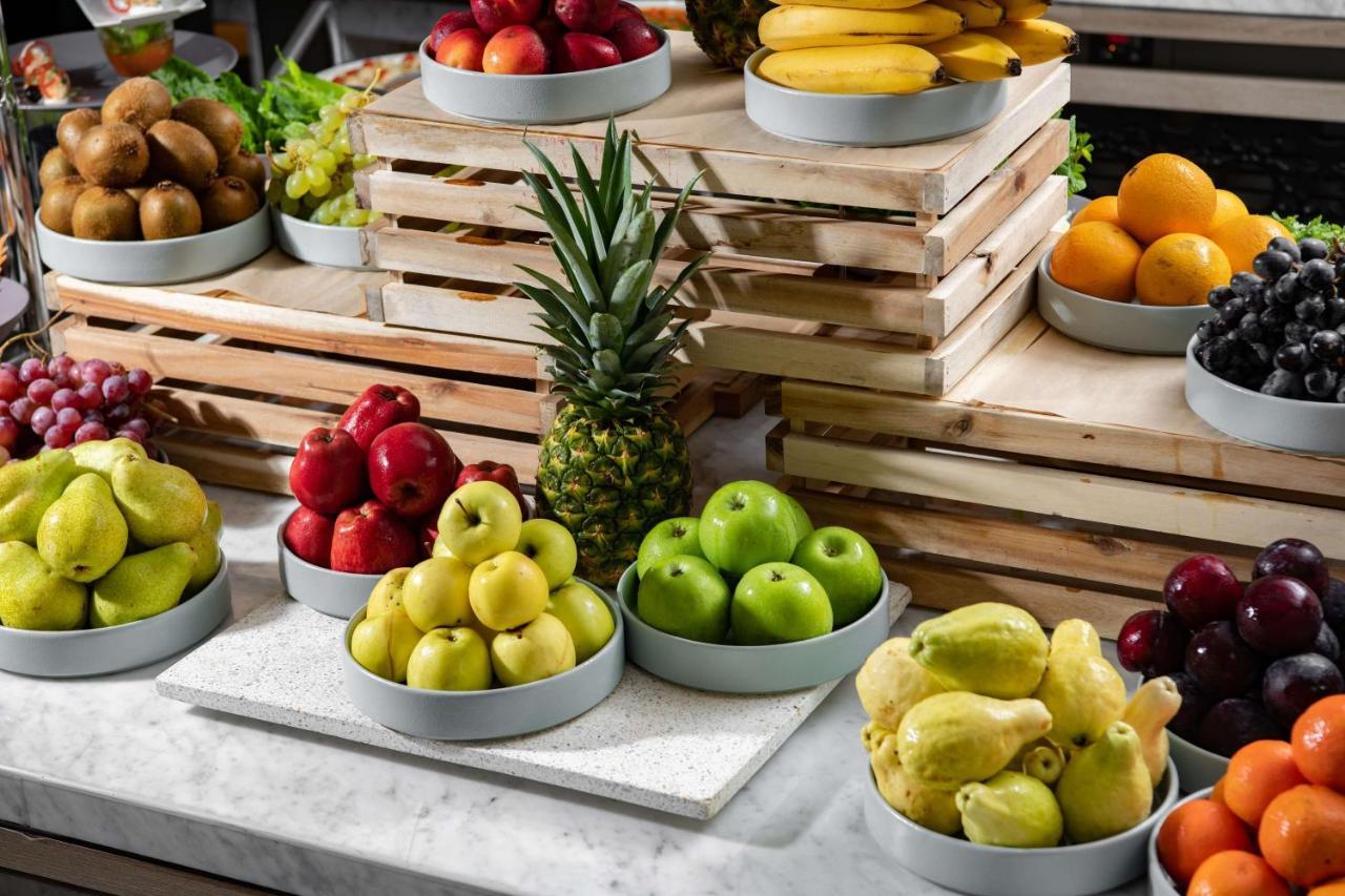 Park Inn By Radisson Makkah Aziziyah La Meca Exterior foto Fruit buffet at a hotel